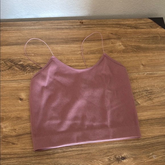 Tops - Elegant Mauve Ribbed Crop Top